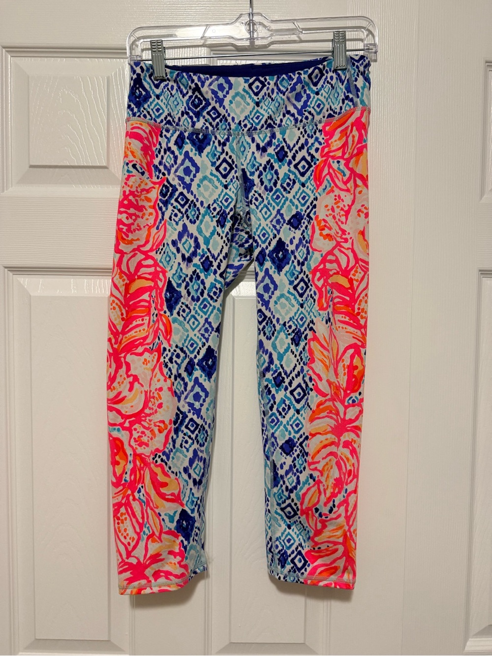 Lilly Pulitzer Luxletic Capri Leggings in Blue and Pink Floral